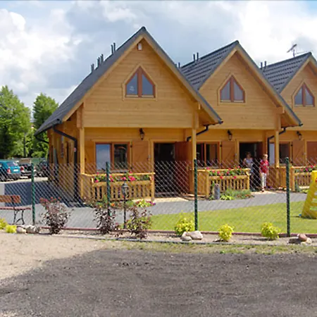 Wczasowa8 Agat 山林小屋