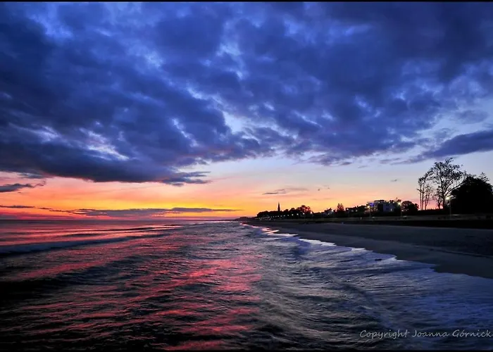 Wczasowa8 Agat Деревянный коттедж Сарбиново